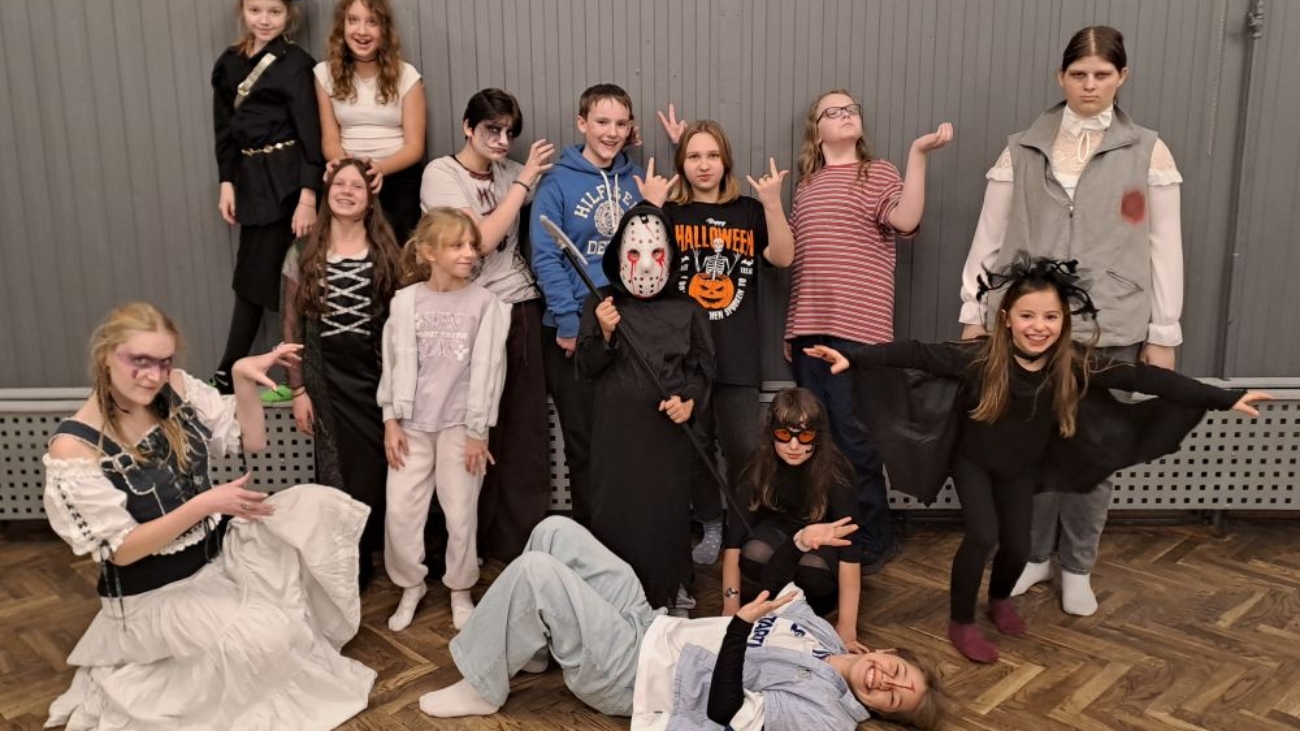 Halloween2025_teatralnisci_male